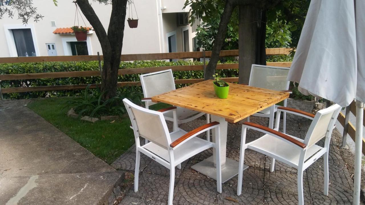 Petkovic Apartmani 1 Tivat Ngoại thất bức ảnh